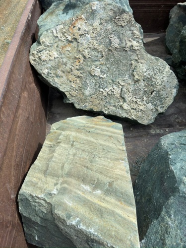 Ландшафтные глыбы зелёные 200-500 килограмм купить в Ступино