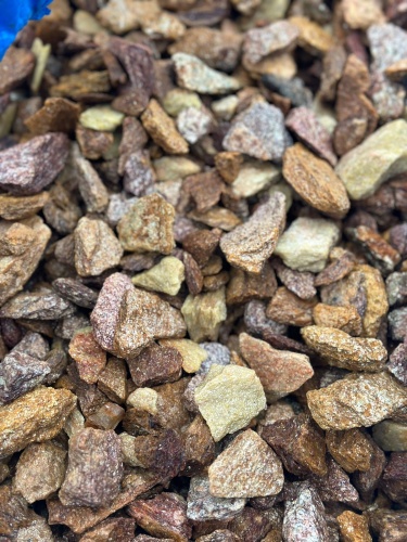 Златолит персиковый декоративная каменная крошка купить в Ступино