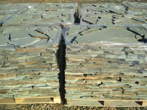 Плитняк златолит зелёный для цоколя, отмостки купить в Ступино