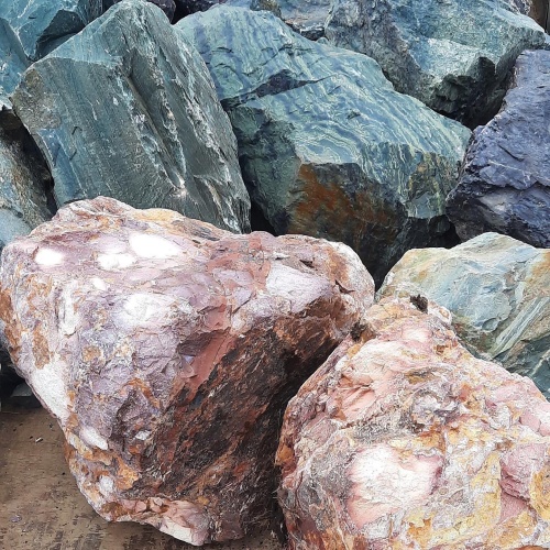 Ландшафтные глыбы красно-фиолетовые 200-1000 килограмм купить в Ступино