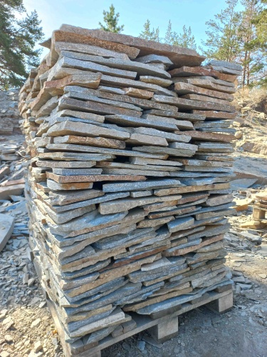 Плитняк златолит серебристый для цоколя, отмостки купить в Ступино