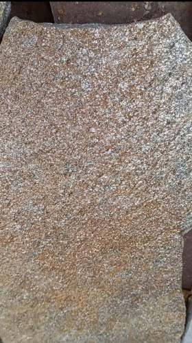 Плитняк златолит серебристый для цоколя, отмостки купить в Ступино