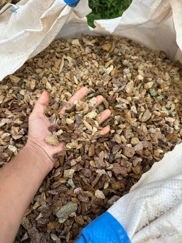 Златолит персиковый декоративная каменная крошка купить в Ступино