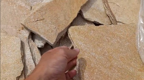 Плитняк златолит жёлтый золотистый для фасада 1,5-3см купить в Ступино