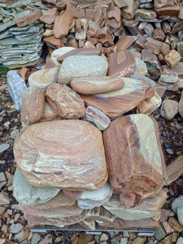 Златолит жёлтый, жёлто-зелёный глыбки и валуны для ланшафтного дизайна купить в Ступино